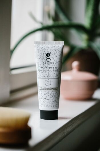 GRUMS ESPRESSO RAW 2N1 Exfoliant e Mask